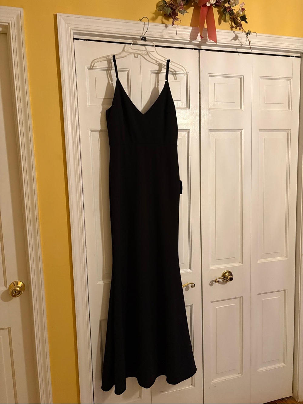 New Lulu’s Black Gown